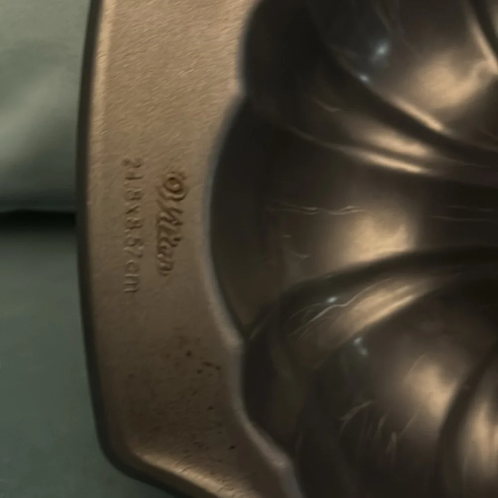 Wilton Bundt Pan